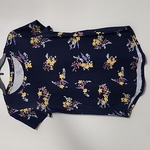 ✨2/$12 Sweet Tea T-shirt